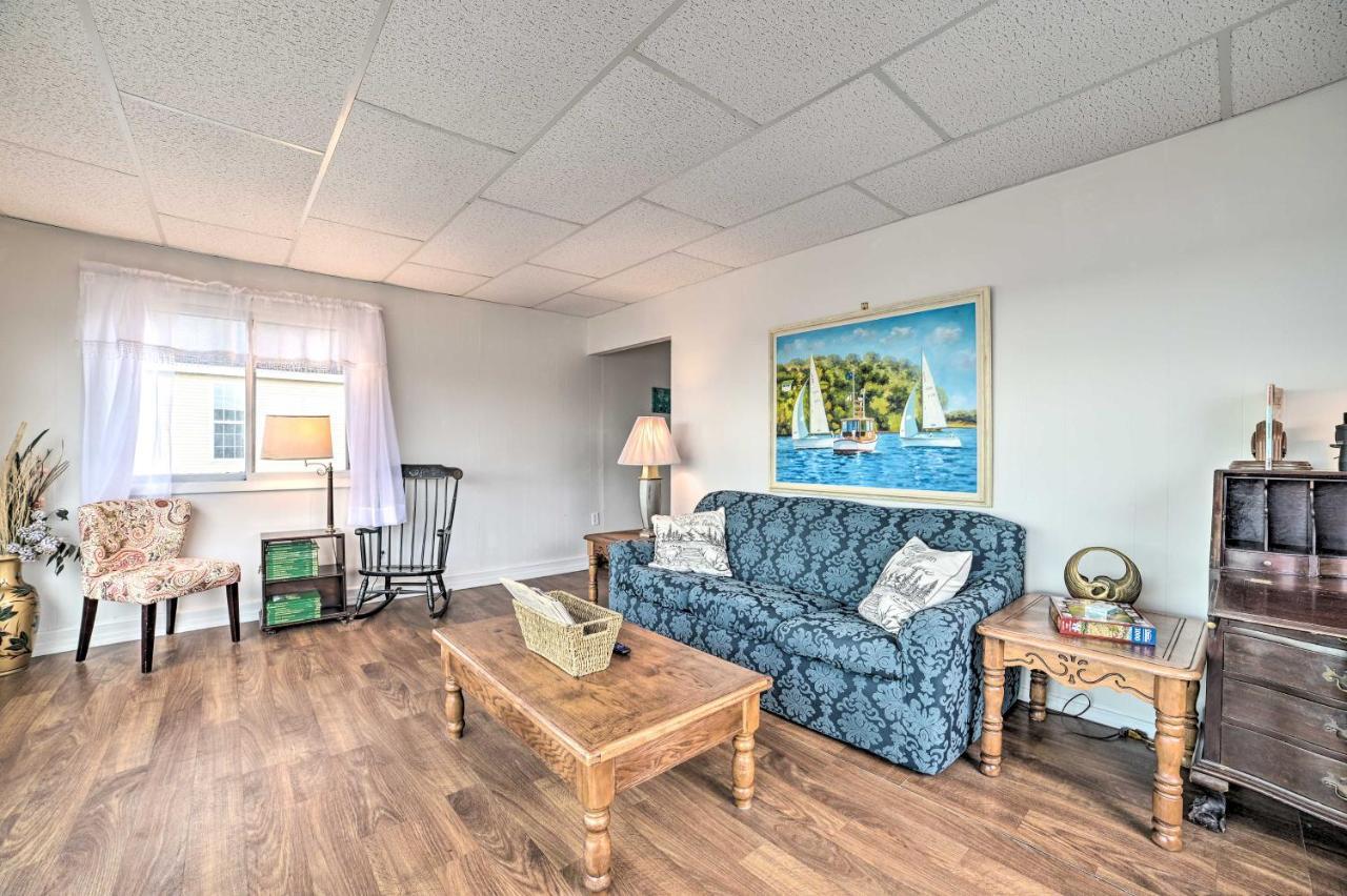 Walkable St Ignace Condo With Lake Huron Views Saint Ignace Exteriér fotografie