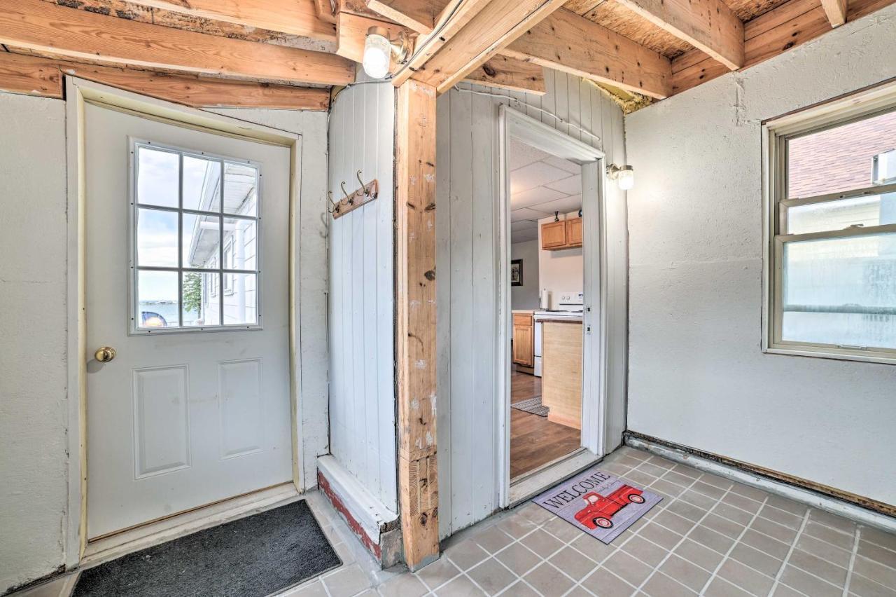 Walkable St Ignace Condo With Lake Huron Views Saint Ignace Exteriér fotografie